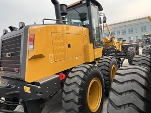 Niveleuse GR215 160kW 215HP Boîte de vitesses ZF Essieu Meritor Lame de 4270mm Directement de l'usine chinoise Prix revendeur réduit Exportation - Product Image 5