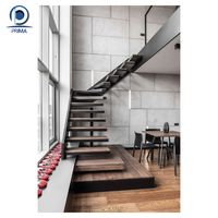 Escalier flottant en bois sur mesure, facile à installer, de la marque Prima Factory Direct, pour les espaces résidentiels et commerciaux intérieurs