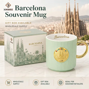 Taza de Café de Cerámica de Recuerdo de <span class=keywords><strong>Barcelona</strong></span>, España, Diseño Sagrada Fامília con Insignia Metálica, para Venta al por Mayor OEM de Porcelana Nueva - Product Image 1