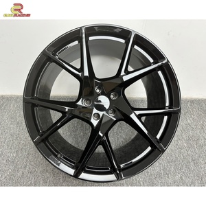 Jantes en alliage d'aluminium pour Lambo URUS 22 23 24 pouces, jantes forgées personnalisées avec bloc central et couvercle en fibre de carbone - Product Image 4