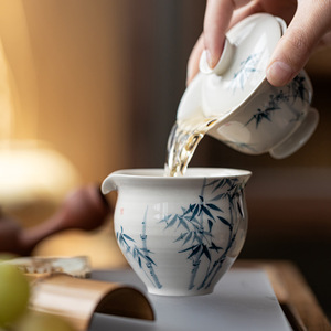 Guanlan Hand-Painted Blue Bamboo Porcelain Fair Cup Round Kung Fu <b>Tea</b> <b>Set</b> Household <b>Tea</b> Dispenser Evening Cup - Product Image 2