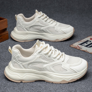 Baskets basses rétro sportives pour hommes à lacets en maille blanches, respirantes, imperméables, antidérapantes, légères et décontractées - Product Image 3