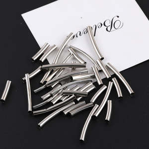 Tubo Metálico Hueco Curvo 3x28mm 3x35mm 4x20mm 4x35mm para Fabricación de Pulseras, Accesorios de Joyería DIY - Product Image 1