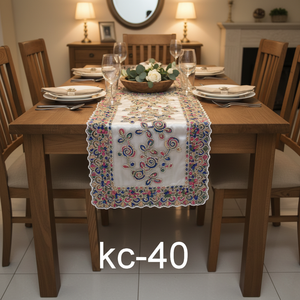 Runner da Tavola Etnico di Lusso Fatto a Mano, Runner Boho con Ricami Elaborati ed Effetto Perline Finte per Tavolo da Pranzo e Arredamento Casa - Product Image 2