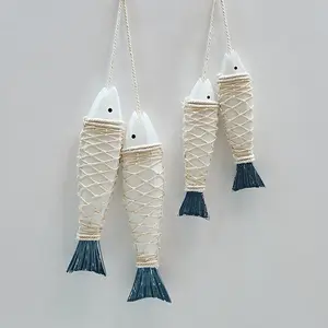 地中海创意复古吊坠海洋装饰木制工艺品手工雕刻鱼串木制摆件