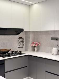 Gabinete de Cocina Modular Personalizado de Fábrica 2025, Ecológico, Moderno, de Madera Contrachapada, Impermeable, con Gran Capacidad de Almacenamiento - Product Image 6