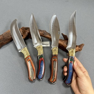 Coltello da Chef Personalizzato 5CR15 con Finitura a Specchio, Coltello da Macellaio Bowie con Bolster in Ottone Intagliato e Impugnatura in Legno Stratificato - Product Image 1