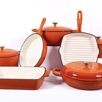 Ensemble de 11 ustensiles de cuisson en fonte émaillée de qualité supérieure, blanc, comprenant une casserole, un faitout, une poêle grill, une poêle à frire et une casserole à lait, pour hôtel