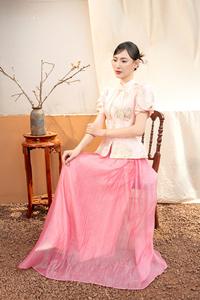 Haut de cérémonie en brocart vietnamien inspiré de la déesse de la lune - Rose poudré avec motifs de nuages floraux, design élégant KPP19 - Product Image 2