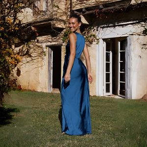 Alla moda abito <span class=keywords><strong>lungo</strong></span> senza maniche in raso <span class=keywords><strong>con</strong></span> <span class=keywords><strong>spacco</strong></span> <span class=keywords><strong>blu</strong></span> abiti da sera lunghi per banchetti abiti da sposa <span class=keywords><strong>blu</strong></span> - Product Image 6