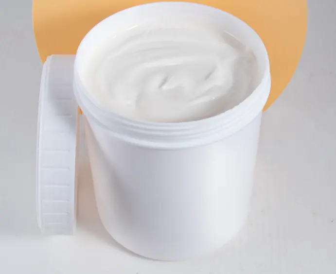 Marque privée humidité blanchir 1kg 1000g en vrac Salon sans Logo lait crème hydratante pour le corps