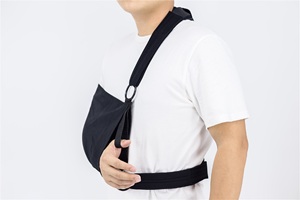Cabestrillo médico para brazo con correa de cintura, inmovilizador de hombro para luxación de hombro, lesión del <span class=keywords><strong>manguito</strong></span> <span class=keywords><strong>rotador</strong></span> y recuperación postoperatoria - Product Image 5