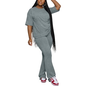 ชุดลำลองสีพื้น คอกลม แขนสั้น กางเกงขายาว สองชิ้น แฟชั่นสำหรับผู้หญิง - Product Image 1