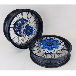 Supermotard pour <span class=keywords><strong>Fantic</strong></span> Xe 125 2024 Forge, ensembles de roues à rayons pour <span class=keywords><strong>moto</strong></span>, pour jantes de supermotard - Product Image 2