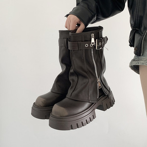 <span class=keywords><strong>Stivali</strong></span> Corti Neri alla Moda con Suola Spessa e Gambale Largo, Doppia Cerniera, Stile Western da Donna a Metà Polpaccio - Product Image 2