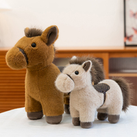 Jouets en peluche de cheval réalistes et doux, souvenirs d'exposition annuelle personnalisés, cadeaux clients, adorables jouets en peluche d'animaux de ferme, chevaux