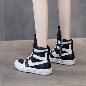 รองเท้าผ้าใบหุ้มข้อสูงหนังแท้คุณภาพดี แฟชั่นคลาสสิกสำหรับผู้หญิงและผู้ชาย สไตล์เทรนดี้ เหมาะสำหรับเดิน - Product Image 5