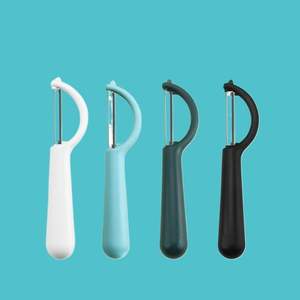 Accessoires de cuisine en gros : Éplucheur de fruits et légumes en plastique - Product Image 3