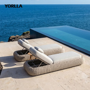 Set di Sedie a Sdraio Moderne di Alta Qualità in Alluminio Grigio Scuro per Piscina e Giardino - per <span class=keywords><strong>Hotel</strong></span> - Product Image 1