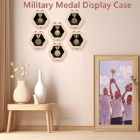 Vitrina de colgador de medallas hexagonales de madera, caja de sombra, caja de medallas de premio de madera para exhibición de carreras de Medallas