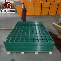 Production de panneaux soudés en acier galvanisé de haute qualité, revêtus par poudrage électrostatique, à longue durée de vie