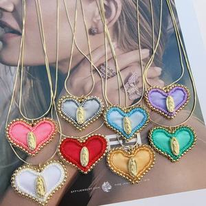 Collar y Pulsera con Dije <span class=keywords><strong>de</strong></span> Corazón Rojo, Collar <span class=keywords><strong>de</strong></span> Tela Miyuki <span class=keywords><strong>Tejido</strong></span> a Mano, Collar con Cadena y Dije <span class=keywords><strong>de</strong></span> Corazón con Cuentas <span class=keywords><strong>de</strong></span> Color Dorado - Product Image 3