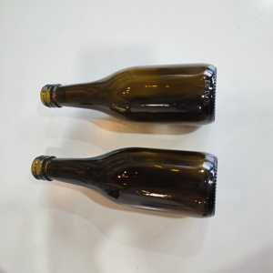 <span class=keywords><strong>Precio</strong></span> barato personalizado irrompible vacío mini vino tinto bebida botella <span class=keywords><strong>de</strong></span> vidrio línea con corcho - Product Image 5