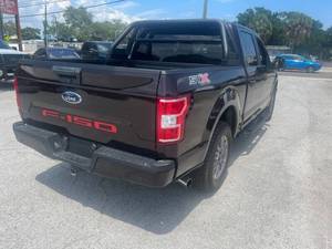 <span class=keywords><strong>Ford</strong></span> F-150 XLT SuperCrew <span class=keywords><strong>Pickup</strong></span> 2020, 5,5 pieds de long, intérieur clair, automatique, essence turbo, cuir, électrique, conduite à gauche, occasion, jantes R18, feux LED - Product Image 2
