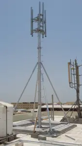 Made In China linea di trasmissione di comunicazione Mobile tetto monopolo In acciaio zincato torre a tubo singolo