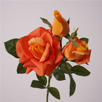 Vente en gros de roses artificielles en latex à 3 têtes, aspect réaliste, 65 cm, pour la décoration de mariage, de la maison et de la table