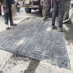 HDPEヘビーデューティロードマット4x8ftプラスチックロードプレート良好なトラックショベル溶液ゴムシートカスタムカッティングサービス - Product Image 4