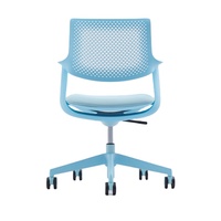 Chaise de bureau ergonomique de fantaisie de conception originale colorée chaise rembourrée pivotante avec mouvement arrière flexible