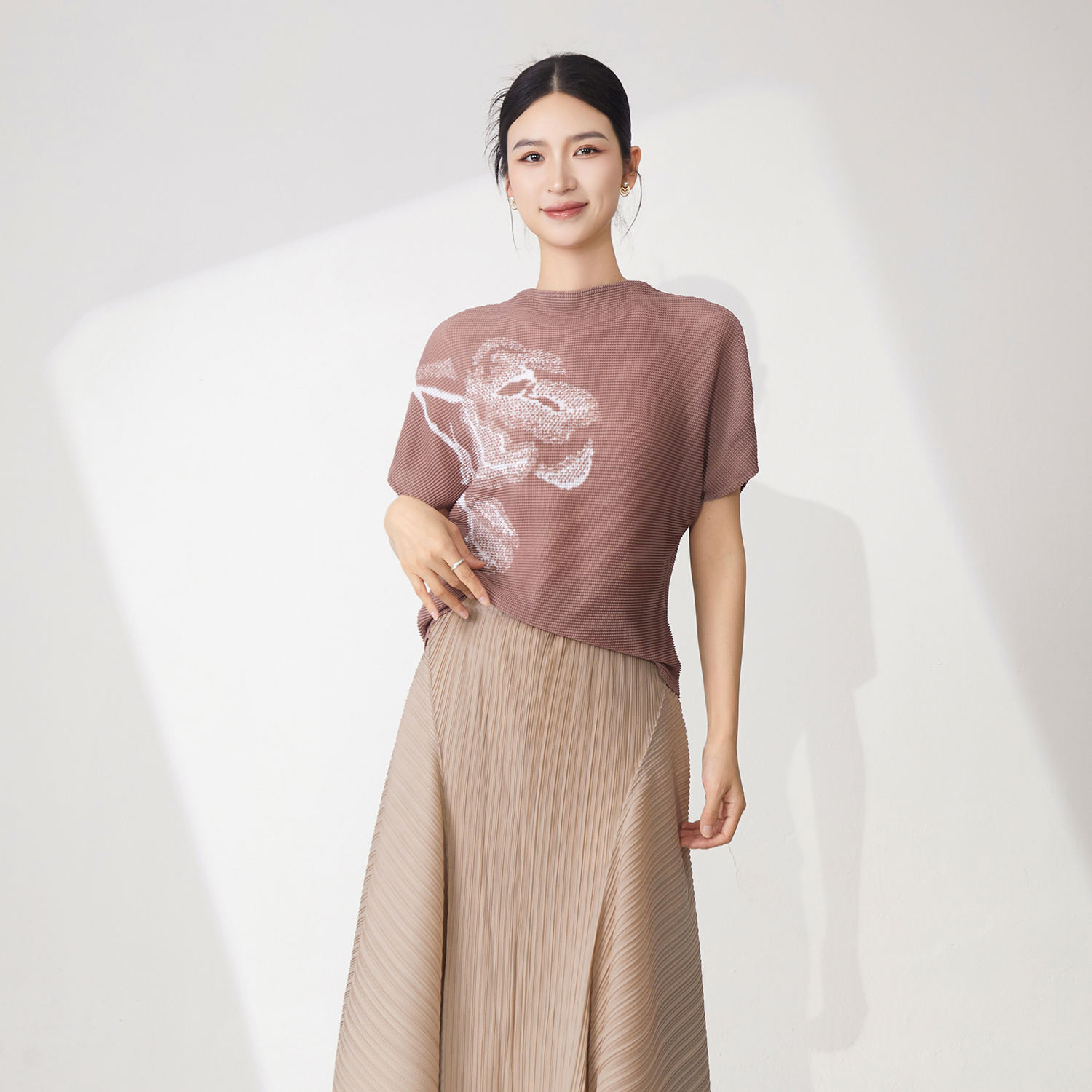 สีน้ำตาล