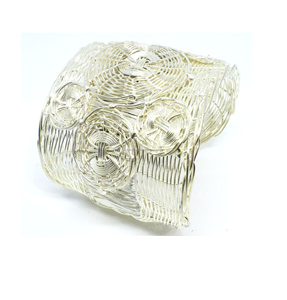 Brazalete geométrico de latón multicolor de 6 mm, color oro árabe, para mujer, estilo casual de verano, para el festival Sangeet, 2024 - Product Image 6
