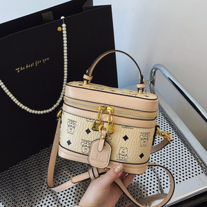 Sac à main fourre-tout décontracté durable, motif géométrique imprimé, fermeture éclair, sac portable en forme de boîte, doublure en polyester PU, bandoulière pour femme - Product Image 3