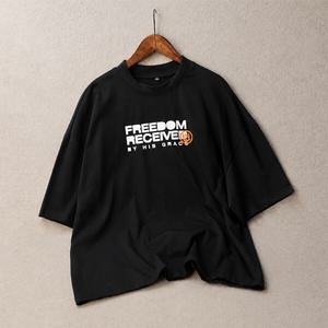 <span class=keywords><strong>T</strong></span>-shirt da uomo nere personalizzate con logo, pesanti, stile hip-hop, vestibilità ampia, all'ingrosso dal produttore - Product Image 1