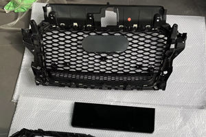 Parrilla delantera negra brillante para coche 2013-2016 <span class=keywords><strong>A3</strong></span> S3, rejilla de parachoques delantero de malla de nido de abeja estilo RS3 para <span class=keywords><strong>Audi</strong></span> <span class=keywords><strong>A3</strong></span> S3 8V 2013 2014 2015 2016 - Product Image 2