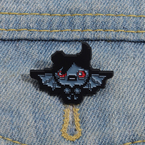 Broche <span class=keywords><strong>Demon</strong></span> <span class=keywords><strong>Girl</strong></span> avec ailes sombres Broche revers en métal élégant pour vêtements et accessoires - Product Image 4
