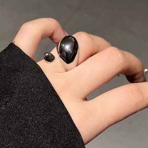 Elegante Mulheres Moda Jóias Impermeável Aço Inoxidável PVD Plated Water drop Chunky Ajustável Liga Cobre Anéis Coleção - Product Image 5