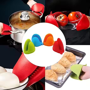 Factory Sales Hot Selling Newest Design Mini Oven Mitt <b>Silicone</b> Pot Holder for Cake Baking Tools Kitchen Use - Product Image 4