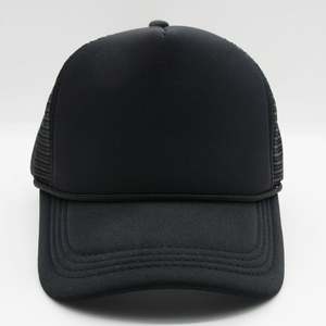 Casquette de golf unisexe à séchage rapide, style trucker en maille, résistante à l'eau, avec caractéristiques en tissu éponge et jersey - Product Image 2