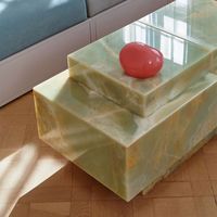 Table d'appoint moderne en marbre vert de pierre de fleur d'émeraude naturelle OEM & ODM Socle de chambre à coucher en cube glacé