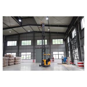 מלגזה טלסקופית 1 טון 1.5 טון 2 טון 2.5 טון עם גובה הרמה 6 מטר 8 מטר 12 מטר מלגזה חשמלית 48V עם אפשרות להעברת צדדית סוללת ליתיום-יון - Product Image 2