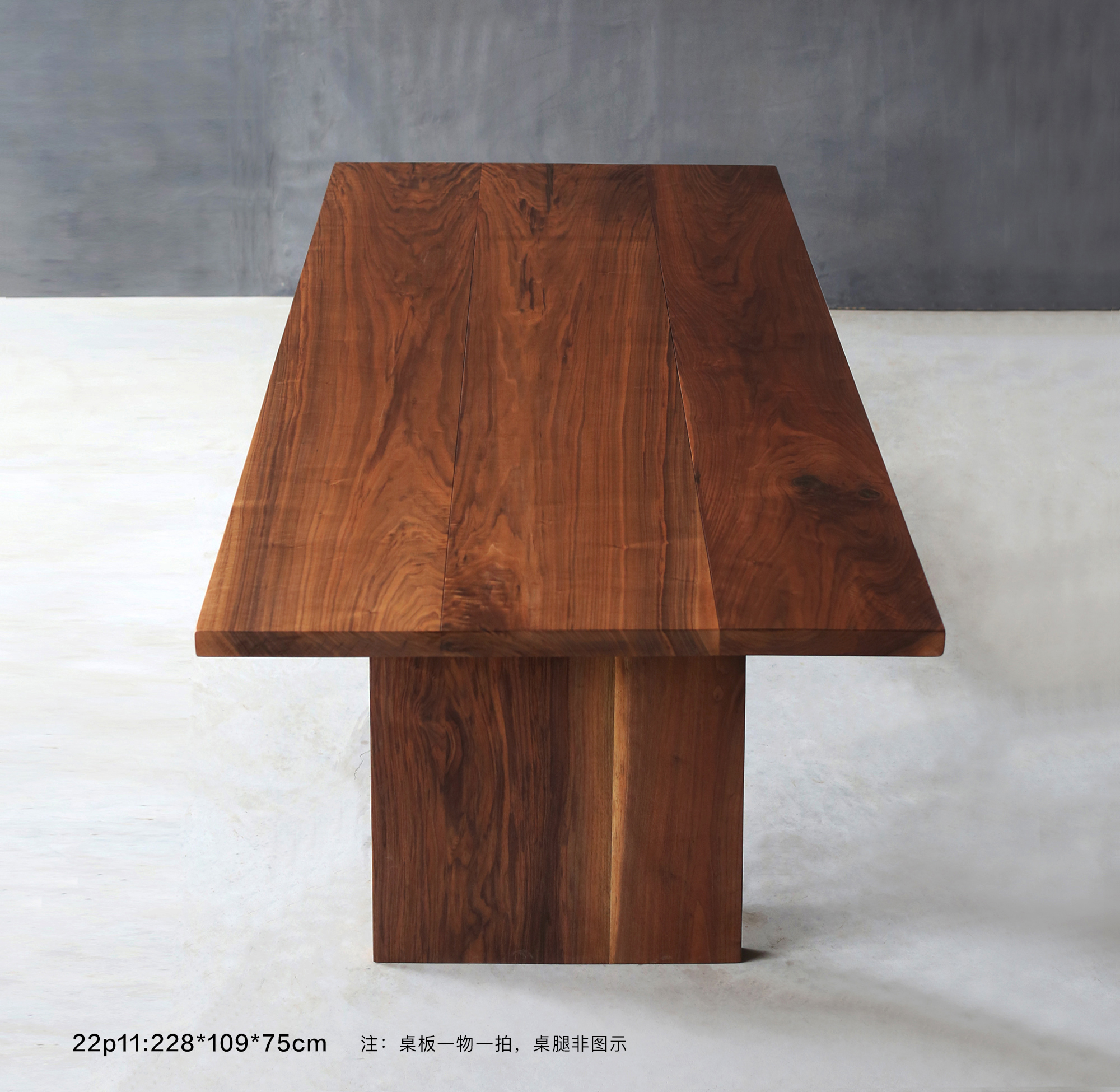 Three-piece/22p11/228cm/in stock