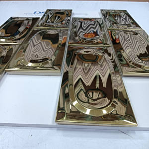 Carreaux de mosaïque en acier inoxydable de couleur dorée en forme de bande Art déco pour mur intérieur avec fonction de <span class=keywords><strong>parquet</strong></span> - Product Image 3