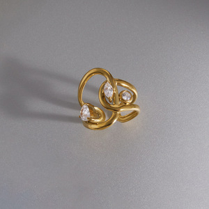 Vergoldeter, anlaufgeschützter geometrischer Edelstahlring für Damen und Herren mit Zirkonia – perfekt für Hochzeit und Verlobung - Product Image 3