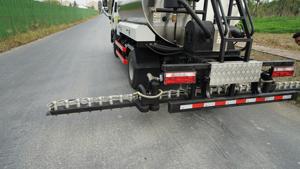 Camion-citerne à asphalte chauffant mobile polyvalent à <span class=keywords><strong>vendre</strong></span> en Chine - Product Image 6