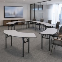 Table pliante d'extérieur, table de restaurant, table de banquet demi-lune pliante, table de réunion de bureau pour les appels d'offres
