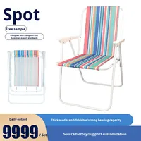 Vente en gros de chaise pliante d'extérieur à ressort, légère et portable pour l'été, plage, pelouse, pique-nique, dossier pliable à rayures, chaise de camping