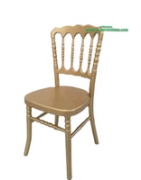 Chaise en bois Chiavari au design moderne Napoléon pour une utilisation commerciale en extérieur dans les parcs à manger, les hôtels et les hôpitaux